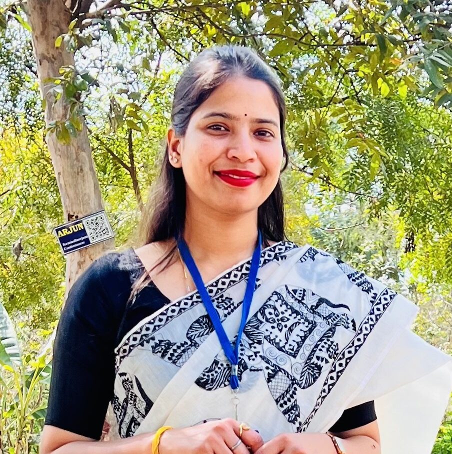 Dr Parul Kaushik
